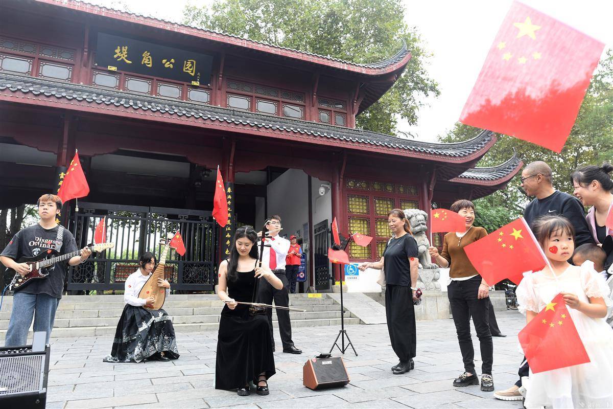 新博现金游戏